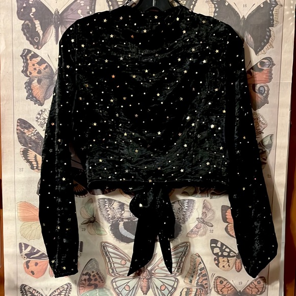 NWT Star and Moon Crop Top 🌙 - Picture 2 of 8